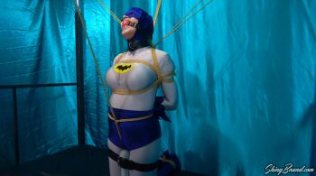 Cassandra Cain- Batwoman Locked Up Part 2 – ShinyBound Productions
