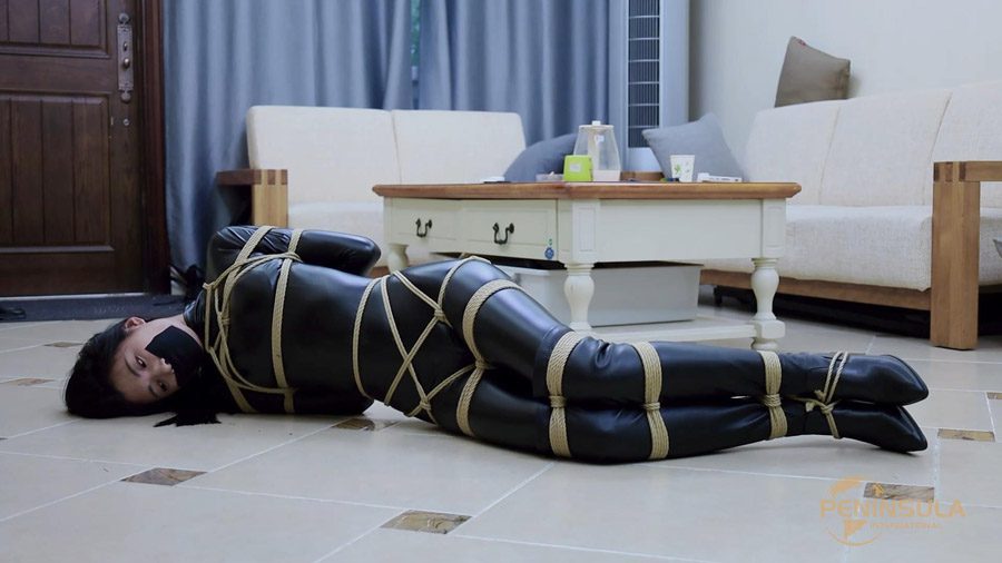Chinese Bondage Arts – YT2110 Mistery Ruins Preface Part 2