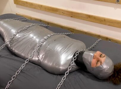 BondageJunkies Clips – Luna vs. Her Special Request