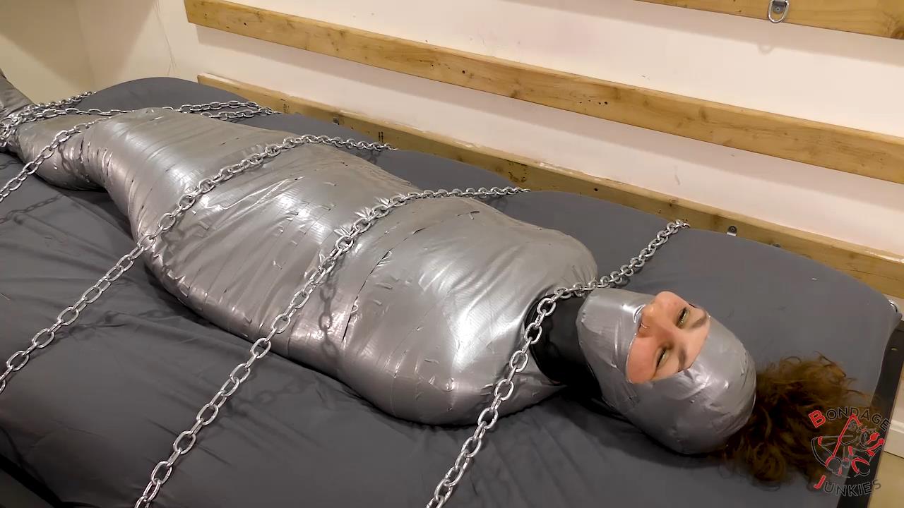 Mummifed bondage