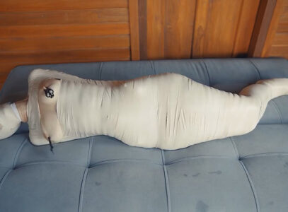 Kalahari Studio – Mummified Sextoy